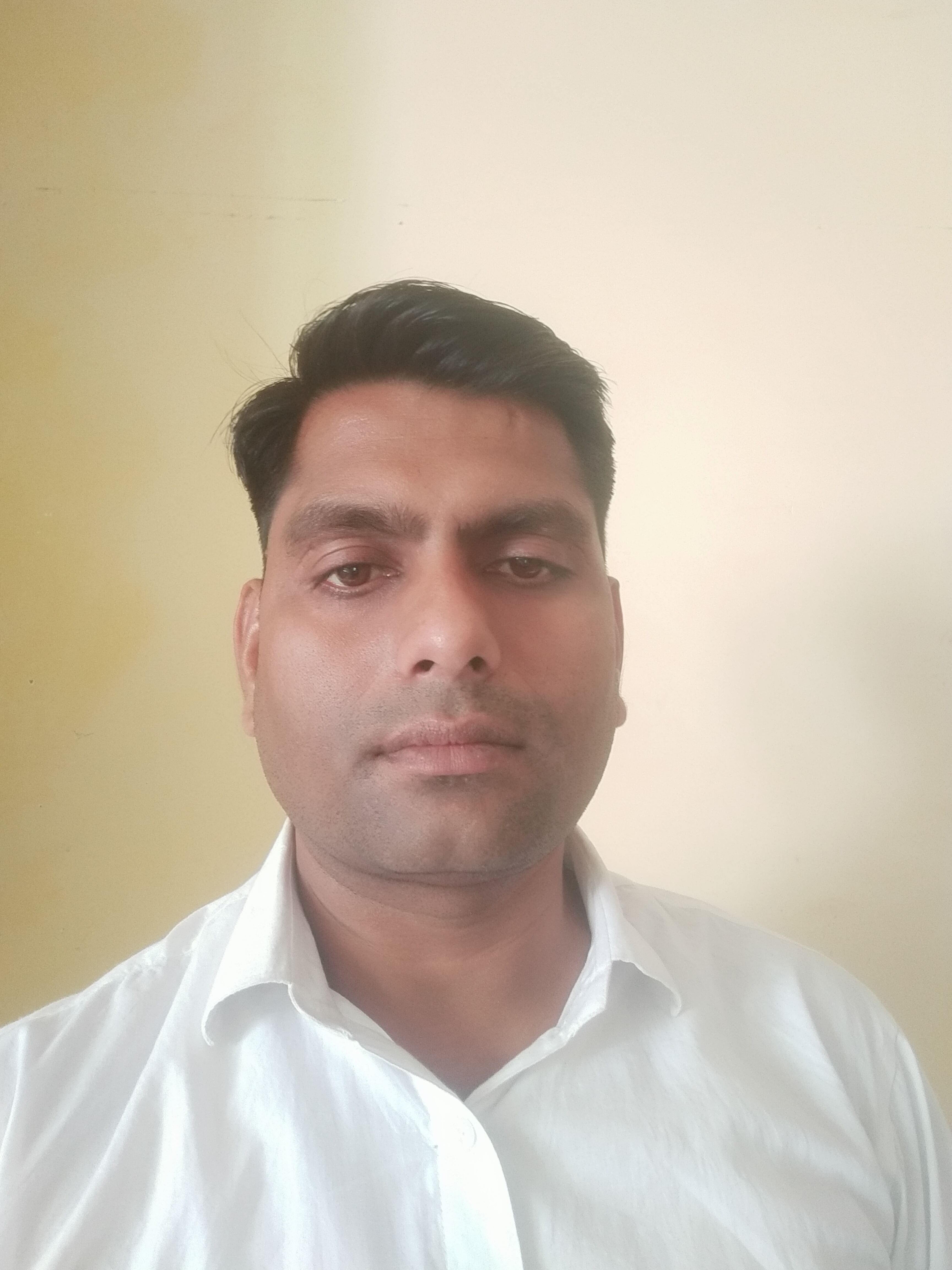 Md Yunush 